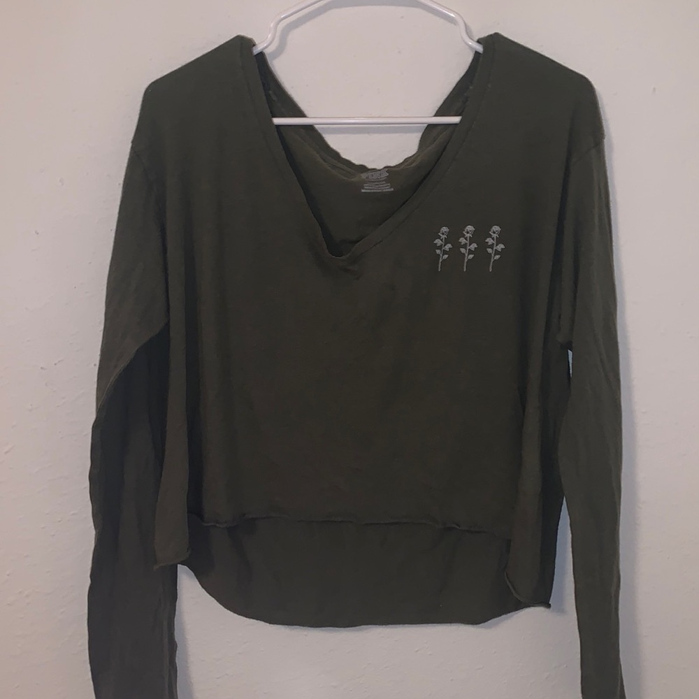 Lounge wear long sleeve tee - PINK Victoria secret - rose army green - size L 🍃